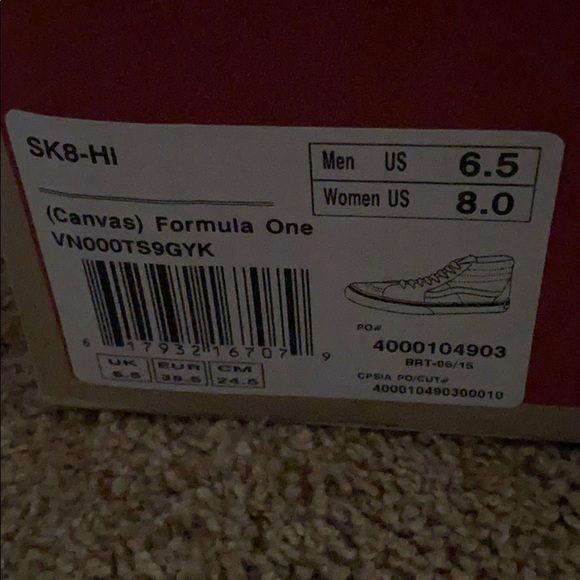 Vans - Picture 3 of 3